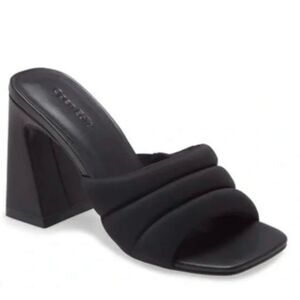 Open Edit Women's Black Classic Sheena Sandals Size 4